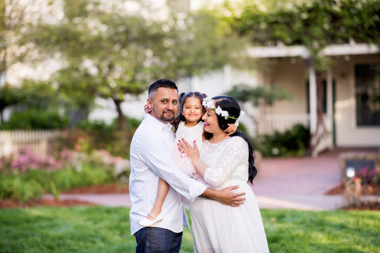 maternity portraits in mountain view