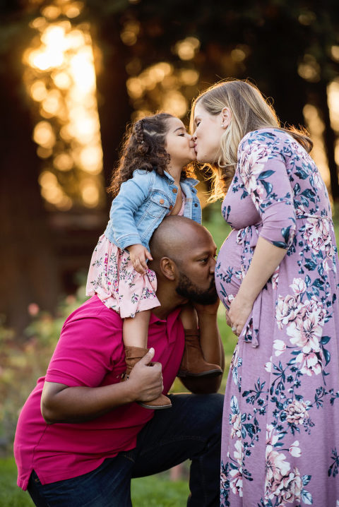 outdoor maternity portraits in san jose