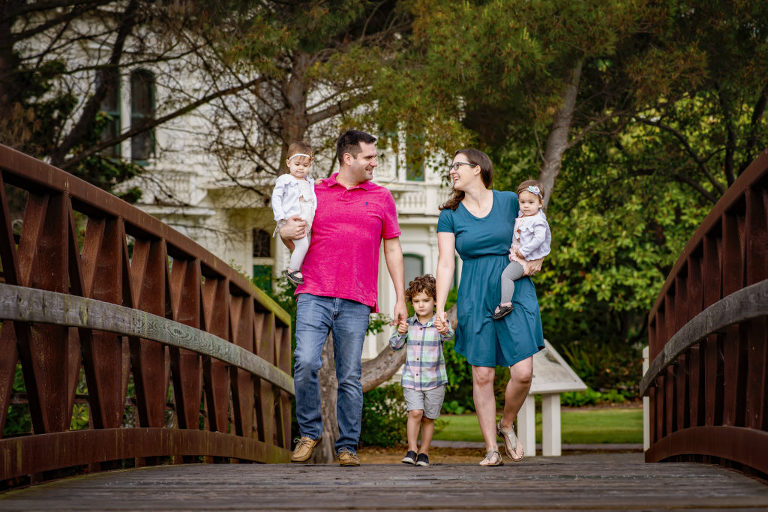 family pictures with social distancing