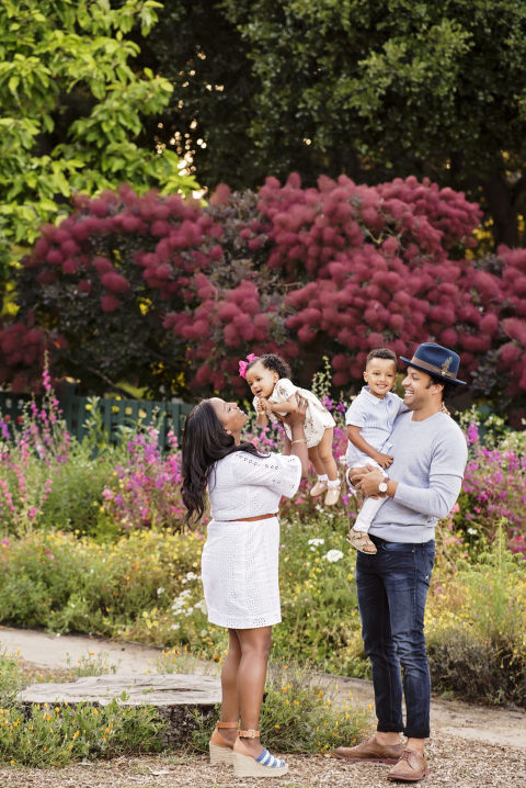 fun family portrait poses with kids