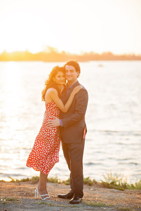intimate engagement portrait poses